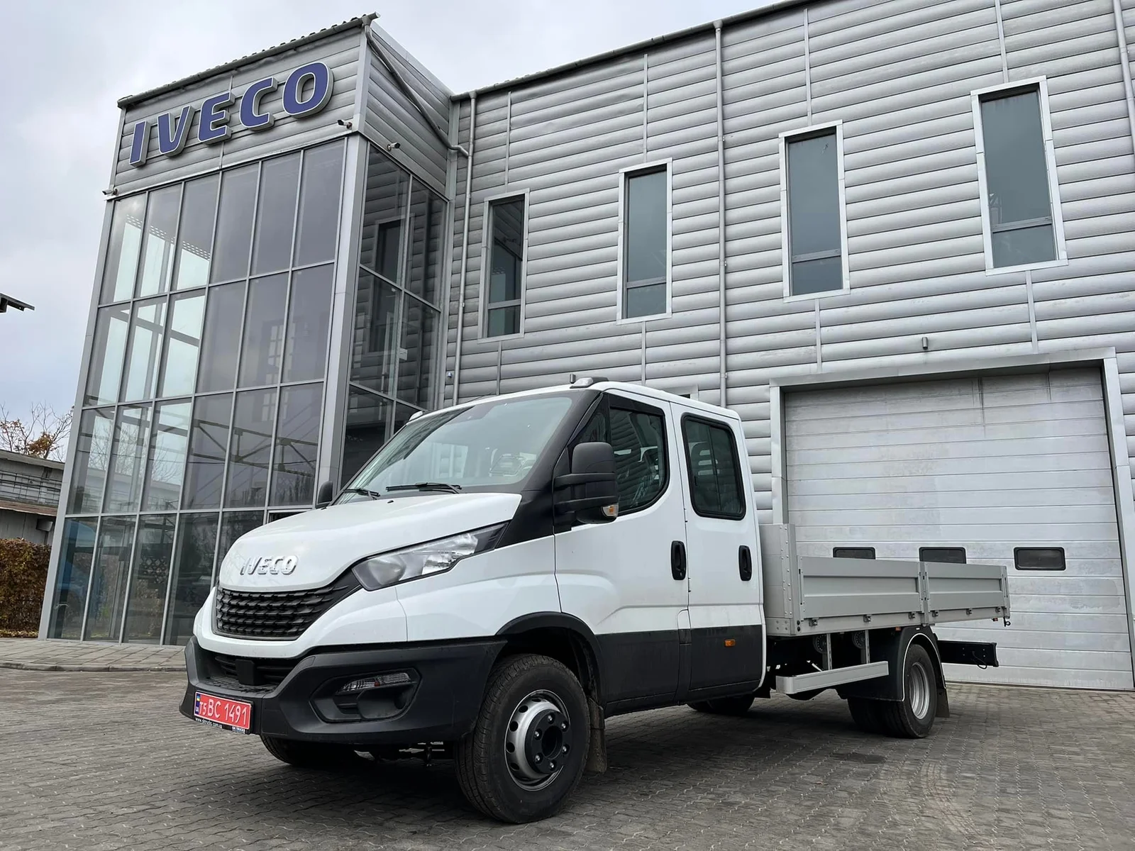 dc31ea97d8-26528641112959984742101124422044303698805406n