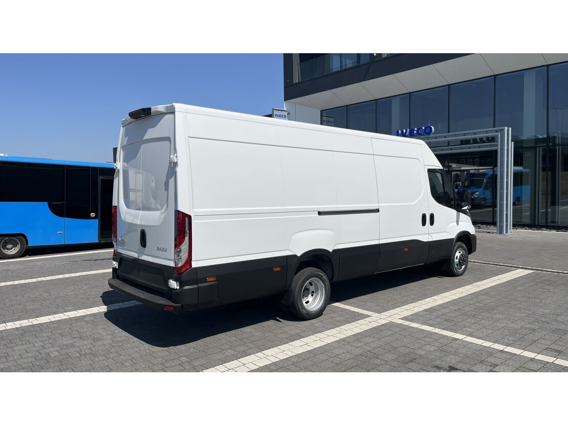 IVECO DAILY 50C16H3.0A8 V Фото #3